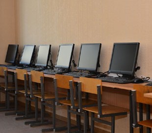 Міносвіти хоче визначити мінімальні вимоги до комп'ютерів у школах