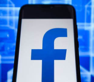 Facebook заплатит 5 млрд долларов из-за утечки данных пользователей