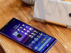 Поставки смартфонов Sony стремительно падают