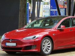 Tesla готовится к выходу на рынок Индии, но это будет не просто