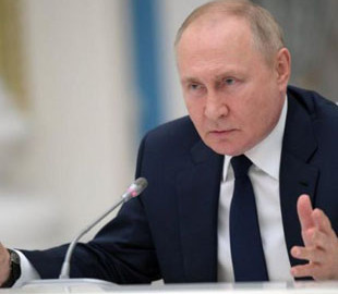 Ядерний шантаж путіна привів світ «до третьої ядерної ери», — західні ЗМІ