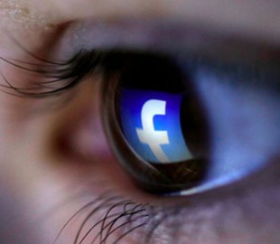 Вице-президент Facebook признался, что нанял пиарщиков критиковать Google и Apple