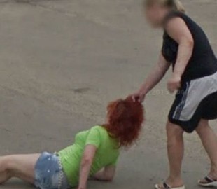Попали в Google Maps: Дерущихся россиянок высмеяли на весь мир