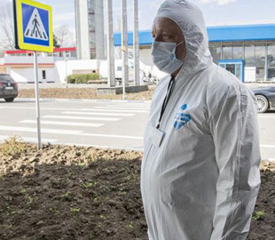 Украинцы, вернувшиеся из стран ЕС, будут получать смс с просьбой оставаться дома