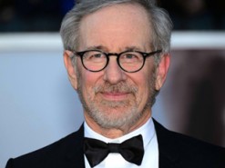 Спилберг рассказал об игре в Mario на PlayStation VR. Но это невозможно