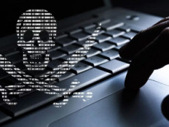 Специалисты рассказали, чем опасно скачивание в сети пиратских программ