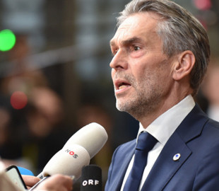 Дрони та порушення повітряного простору свідчать про агресивні наміри РФ - прем’єр Нідерландів