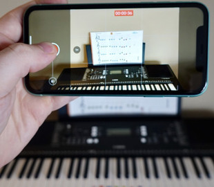 В iPhone 11 можно снимать видео без остановки музыки