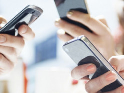 Приложения из AppStore и Google Play отправляют данные украинцев на сервера Яндекса в Россию