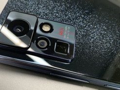 Первый настоящий камерофон Infinix показали вживую