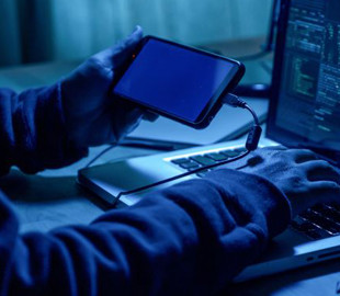 Україна та Франція затримали адміністратора російськомовного форуму для кіберзлочинців