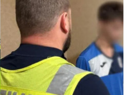 Мільйон гривень на власні потреби: у Києві аферисти збирали донати від імені Героя України