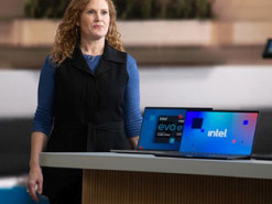 Intel похвасталась собственными успехами в борьбе с дефицитом процессоров