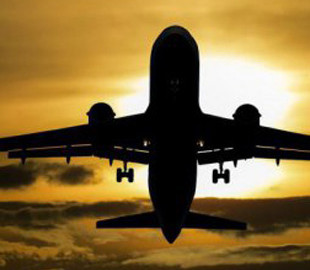 Пілоти пасажирського літака проспали посадку в аеропорт