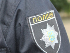 Запорожские полицейские задержали мошенницу, которая наживалась на войне