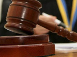 У Запоріжжі винесли вирок шахраю, який «продавав» бронежилети