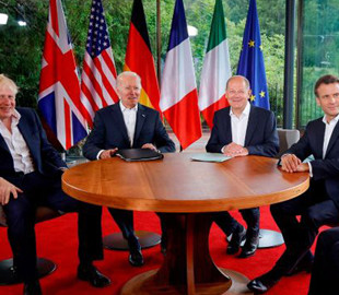 "Будут суровые последствия". G7 ответила России на угрозы ядерным оружием