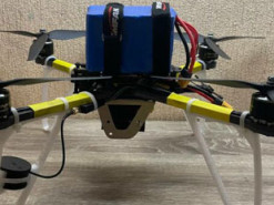 Рішення для перемоги: українські інженери розробили дрон-бомбер, який може летіти на відстань до 20 км