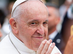 Натякав на патріарха Кирила. Папа Римський закликав не виправдовувати війну релігією