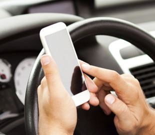 Українцям дозволили їздити без прав