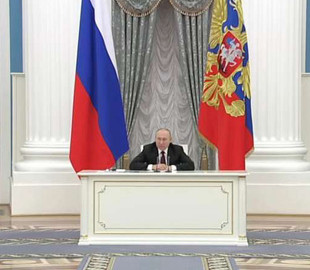 «Жалюгіда вистава»: соцмережі оцінили засідання Ради безпеки РФ щодо визнання «ЛДНР»