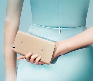 Выход смартфона Xiaomi Mi Мax 3 отложен