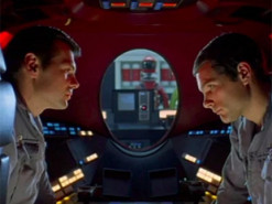 Цифровий астронавт. NASA створить робота для спілкування з колонізаторами Місяця