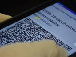 У пограничника в Черкасской области обнаружили поддельный COVID-сертификат, ему грозит штраф или арест