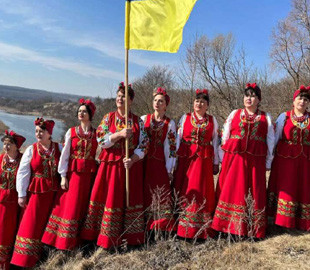 Тебя и в бункере найдут: "Лісапетний батальйон" записал музыкальное послание к путину