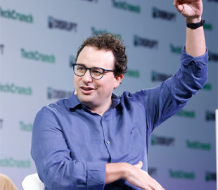 Інтелектуальний шантаж: як ШІ Claude виявив корпоративні таємниці і використав їх