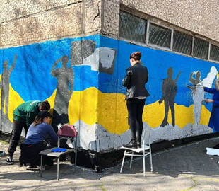У Кривому Розі з'явився ще один патріотичний мурал (фото)