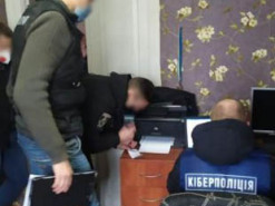 На Київщині викрили піратський сайт, який завдав 700 тисяч грн збитків - кіберполіція