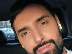 Вікіпедія "поховала" співака Віталія Козловського