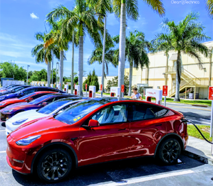 Tesla Model 3 побила рекорд Nissan Leaf і стала найбільш продаваним електромобілем у світі: статистика