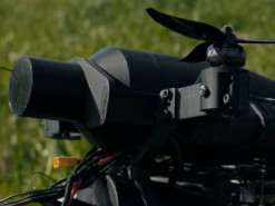 Українські інженери представили перший вітчизняний FPV-дрон з оптоволоконною технологією