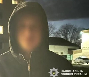 На Хмельниччині молодик використав кошти з чужої банківської картки на онлайн-гру