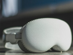 Тім Кук розповів, що користується Apple Vision Pro кожного дня