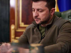 Зеленський відповів на петицію про екзамени з мови та історії для отримання громадянства