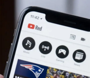 Українцям пояснили, чи законно завантажувати відео з YouTube