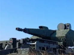 Повітряні сили показали роботу зенітного комплексу Skynex