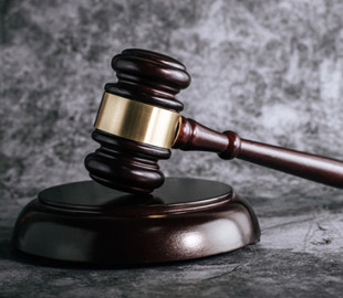 Суд у Польщі виніс вирок подружжю росіян за шпигунство для ФСБ та посилку з вибухівкою