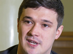 Цифровая блокада отбросит россию на 30 лет назад: какие техкомпании покидают рынок рф