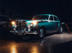 Британская компания Lunaz показала электрический Bentley
