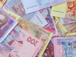 Жителька Тернопільщини втратила понад 70 000 гривень в Інтернеті