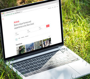 Airbnb начал отменять бронирование жилья в Украине из-за мошенников