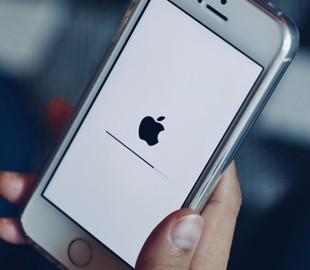 Apple стоит $1 трлн, но не может сделать iOS нормальной