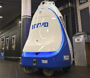 У США звільнили робокопа за профнепридатність