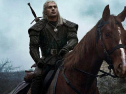Український "Відьмак" на конячці став мемом у мережі