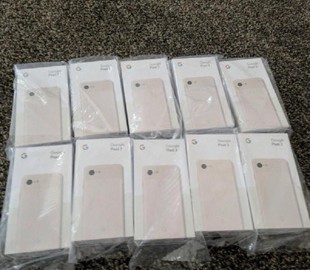 Google помилково вислала клієнту 10 смартфонів Pixel на 9000 доларів