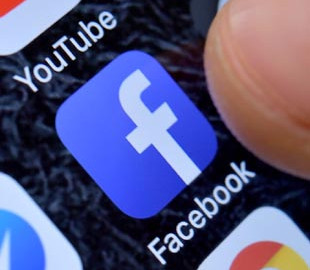 Почти половина мира активно пользуется соцсетями